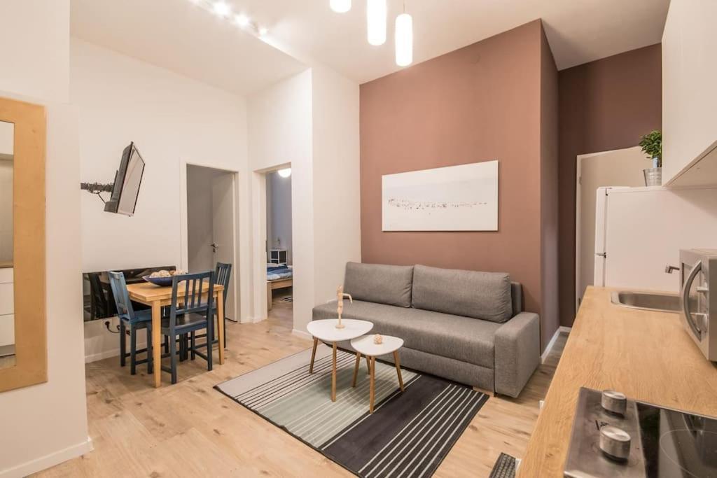 Apartamento A+ Budapest Central Dob Street Exterior foto